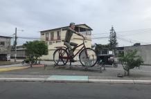 MONUMENTO BICICLETA_ (12239875)