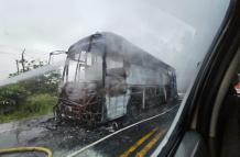 ACCIDENTE DE BUS EN CARRETERA