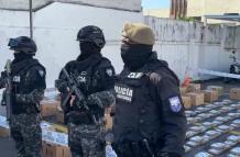 La Policía Nacional informó de la incautación de más de una tonelada de droga en Pifo, parroquia del oriente de Quito.