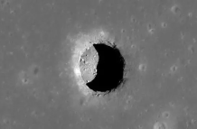 Esta es la prueba gráfica del orificio lunar que fue recién descubierto.