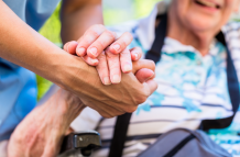 Los adultos mayores tienen beneficios en cuanto al IVA en Ecuador.