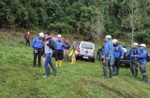 Con el uso de drones y equipos especializados en alta montaña, se está buscando a una adolescente que se extravió en las faldas del volcán Tungurahua