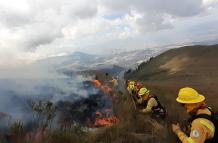 Incendio - Quito - Bomberos