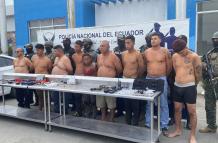 Los detenidos en Durán fueron expuestos por la Policía.