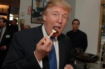 Donald Trump prefiere comer la carne bien cocida para evitar ingerir gérmenes.