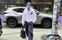 Debí tirar más fotos, el último álbum de Bad Bunny, es un éxito mundial.