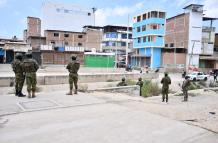 Hay presencia militar en la frontera de Huaquillas.