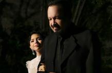 Ángela Aguilar junto a su padre, Pepe Aguilar.