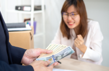 Los décimos sueldos en Ecuador han estado vigentes por décadas.