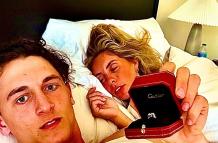 Esta fue la foto con la que Lil Mabu anunció que se casaría con Bonnie Blue.