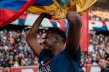 willian pacho bandera ecuador 1a