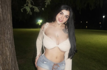 Karely Ruiz gana mucho dinero en OnlyFans.