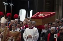 Traslado del féretro del Papa Francisco