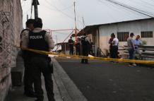 Ataque armado dejó dos muertos en Los Rosales, Guayaquil.