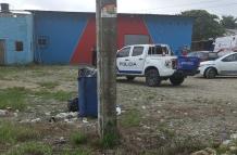 La Policía llegó al lugar tras el crimen de un hombre.