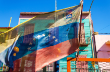 Gobierno de Ecuador pide a ciudadanos no viajar a Venezuela.