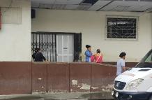 La víctima tuvo que ser llevada al hospital en Babahoyo.