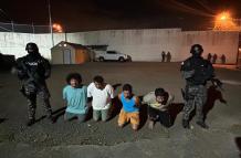 El operativo que llevó a la captura de Adolfo Macías Villamar, alias Fito, también resultó en la detención de otros tres individuos.