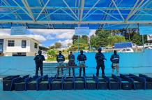 Durante el allanamiento se incautaron más de 300 kilos de marihuana, maquinaria industrial e impresoras 3D con filamento plástico.