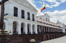 Ecuador reduce drásticamente el tamaño del Ejecutivo, presidido por Daniel Noboa.