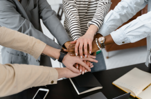 Jovenes en acción: 80.000 pasantías pagadas en instituciones del Estado. Conoce la iniciativa.