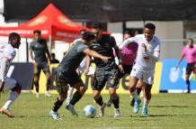 Ecuagenera y Aucas empataron y se fueron a penales.
