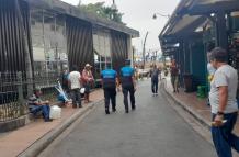 Puñetiza en la Bahía de Guayaquil: todo inició por llamado de atención a un 'meón'