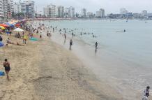 Los balnearios de Santa Elena no se llenaron en el feriado por el Primer Grito de Independencia