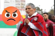 Luis Chango principal de Mushuc Runa enojado por la eliminación de la Copa Sudamericana.