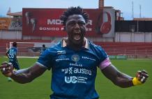 Roberto La Tuka Ordoñez figura del Cuenca Juniors.