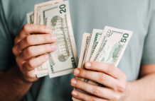 Conoce cómo registrarte para el bono de transportistas tras eliminación subsidio diésel.