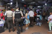 Comerciantes de la Bahía de Guayaquil denuncian “hostigamiento” del  Municipio