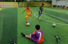 Dereck, el niño futbolista de Esmeraldas