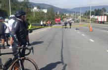Accidente - Quito - Bomberos - Ruta Viva - ciclista - muerte