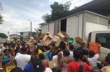 REPARTEN POLLITOS EN SAN MATEO 1