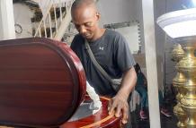 Ismael Nazareno padre de Miguel y su último adiós en su casa de Socio Vivienda 2.