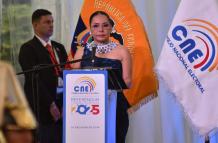 Diana Atamaint, presidenta del CNE.