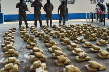 MARIHUANA INCAUTADA EN LAS PEÑAS ESMERALDAS