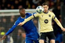 Moisés Caicedo vs Robert Lewandowski