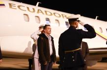 DANIEL NOBOA DE VIAJE