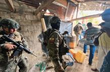 OPERATIVO COMERCIANTE SECUESTRADA