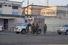 Según las primeras investigaciones policiales los reos habían sido asfixiados