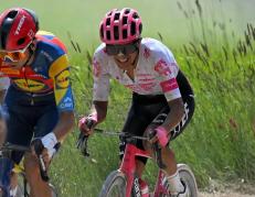 Richard Carapaz, EF Education-EasyPost, ciclismo, Giro de Italia, cuarto lugar, etapa 9