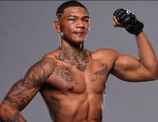 Michael Morales, peleador ecuatoriano de UFC.