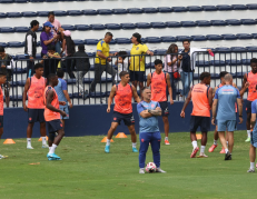 La selección de Ecuador realizó trabajos físicos.