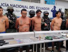 Hay cinco detenidos en total, tres de los cuales pertenecerían a grupos criminales.