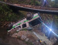 Así quedó el auto accidentado en Zamora.