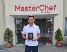 Jefferson Pérez participó de MasterChef Celebrity Ecuador 2, así lo compartió en sus redes sociales.