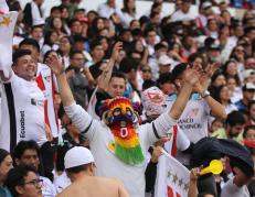 La hinchada del Rey de Copas celebra un nuevo título nacional.