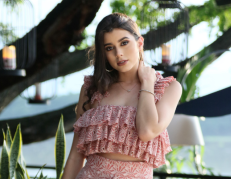 Luciana Guschmer es una actriz e influencer ecuatoriana.